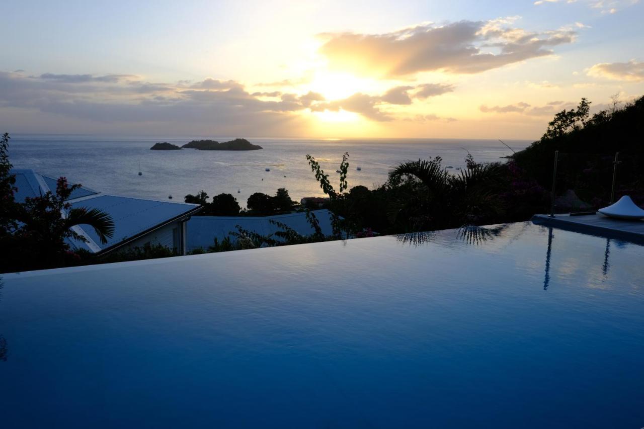 Sunset Palm - Villa Creole Avec Piscine Face Au Coucher De Soleil Et A La Reserve Cousteau Bouillante Luaran gambar