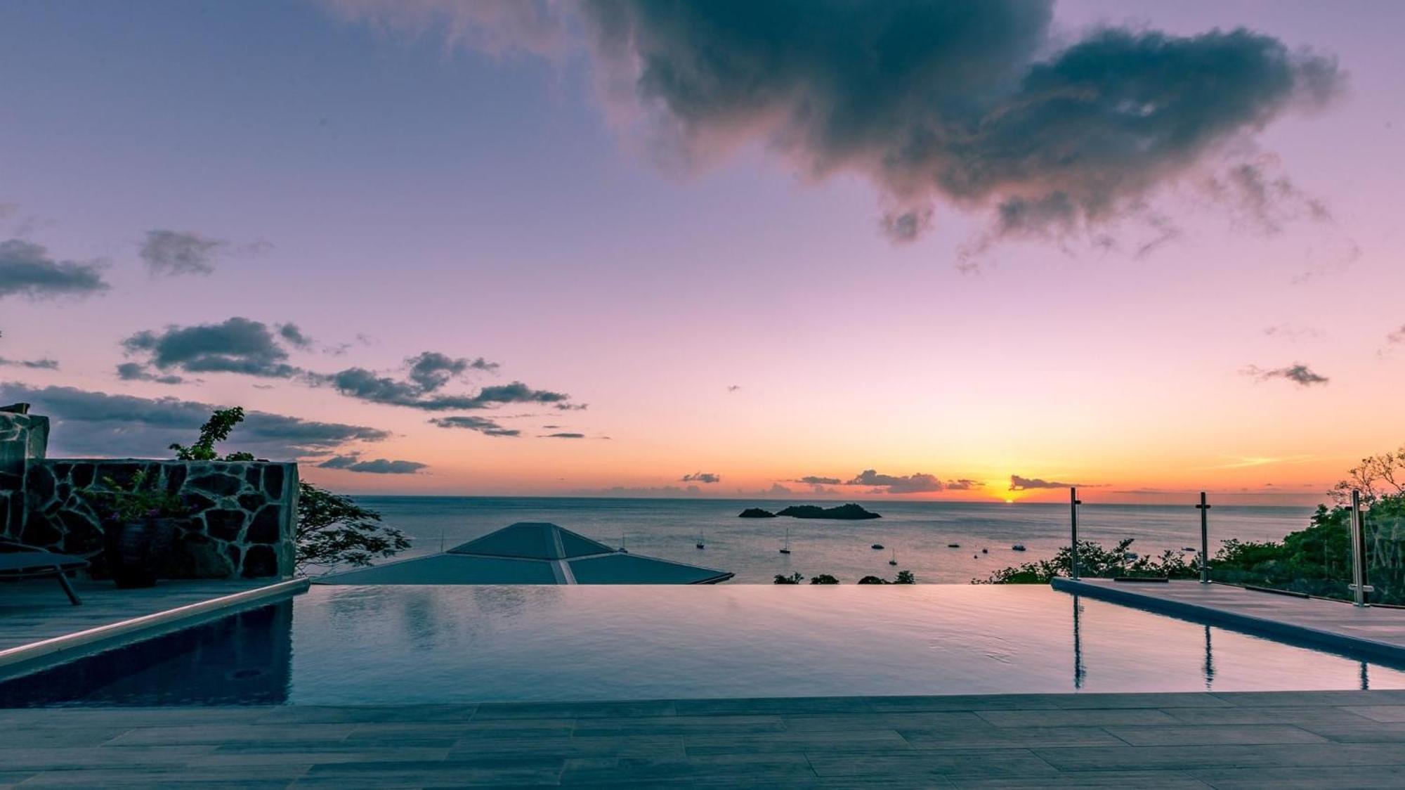 Sunset Palm - Villa Creole Avec Piscine Face Au Coucher De Soleil Et A La Reserve Cousteau Bouillante Luaran gambar